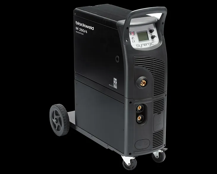 BLACKWELD MIG-MAG Schweißinverter M 260/4 auf Fahrwagen